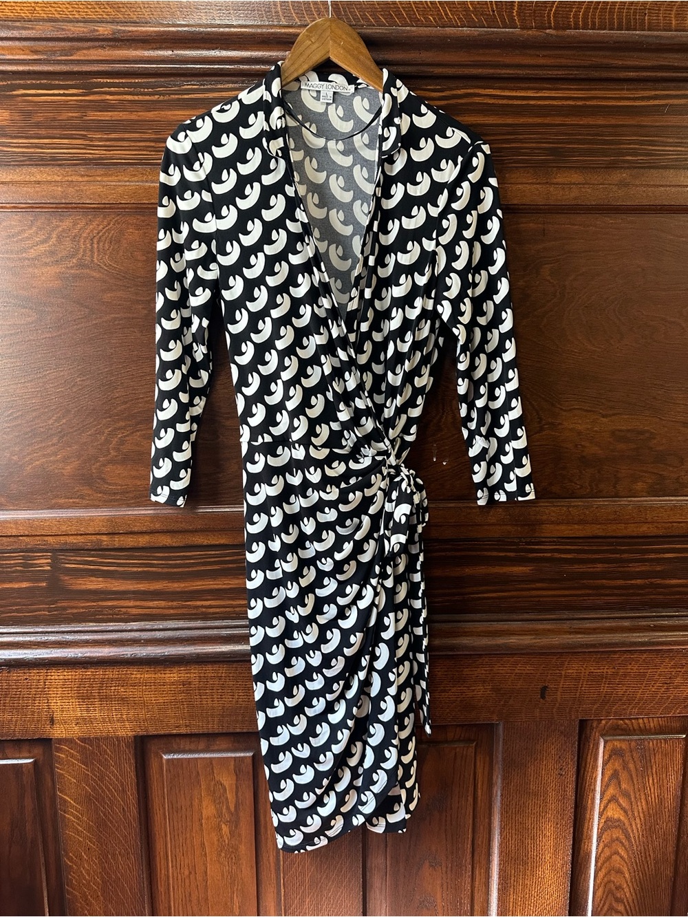 Maggy London Black White Geometric Print Faux Wrap Dress Size L